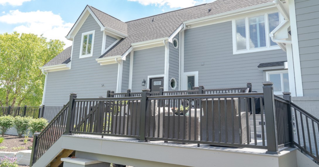 deck in Indianapolis after cleaning and painting