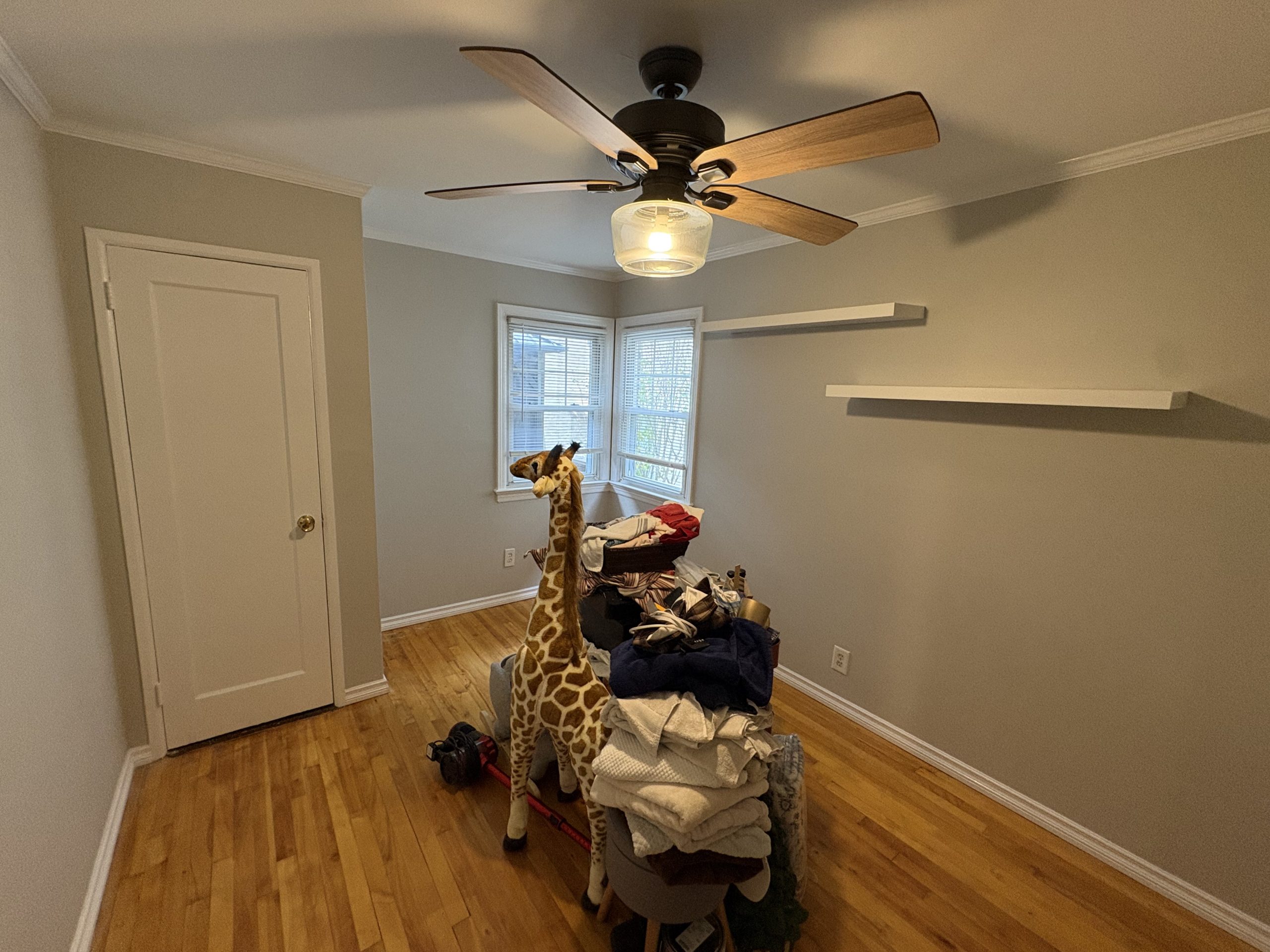 repainted bedroom interior in massapeuq