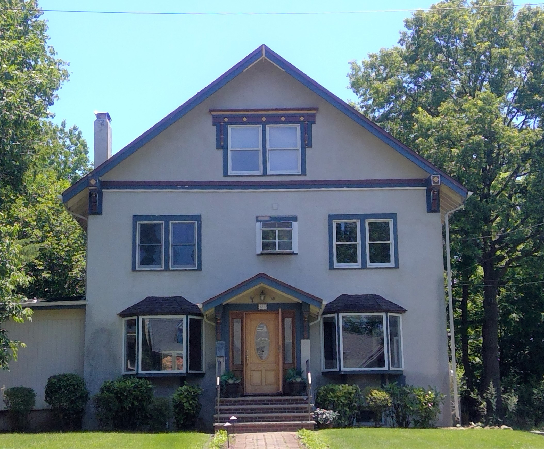 Stucco Home Transformation in Cranford Before