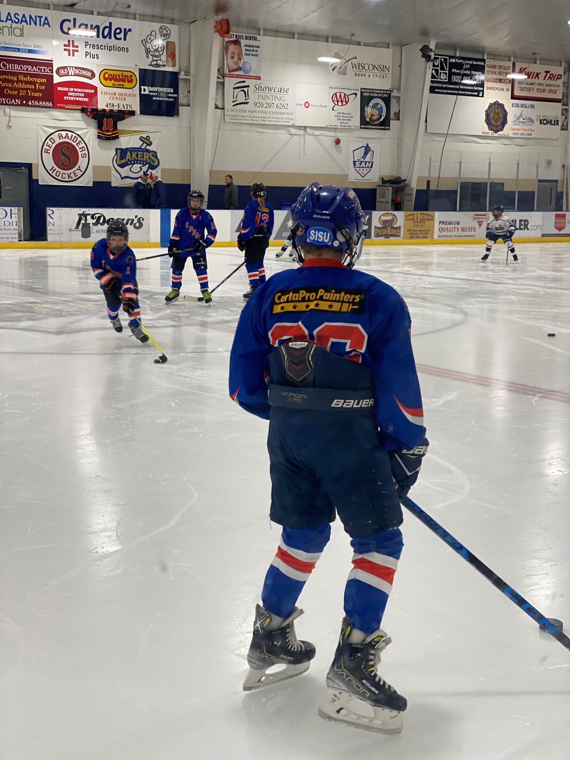 de pere hockey team sponsorship