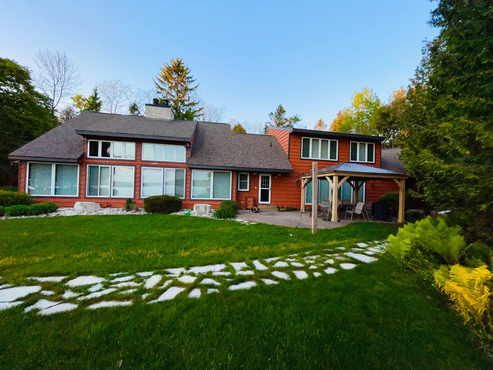 exterior home color change in Bailey's Harbor, WI