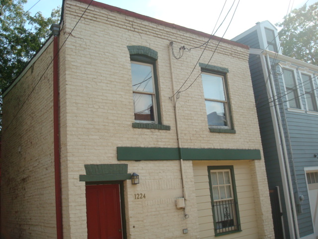 Exterior brick painting