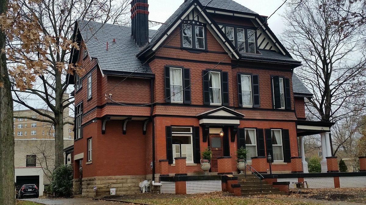 Tudor style in Devonshire after painting