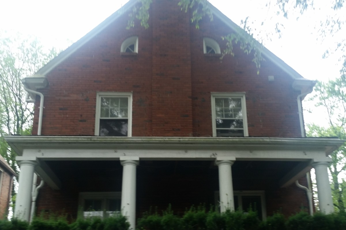 brick exterior before renovation