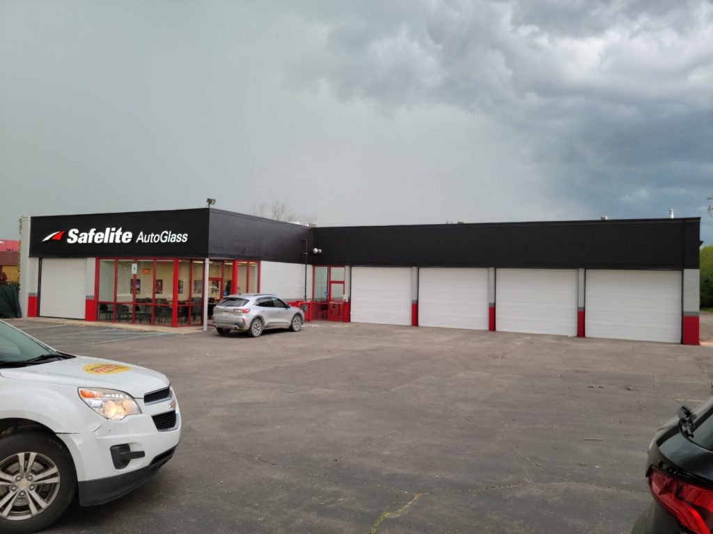 Safelite Building Painting After