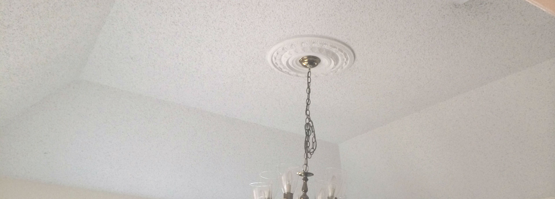 Popcorn Ceiling Removal Before