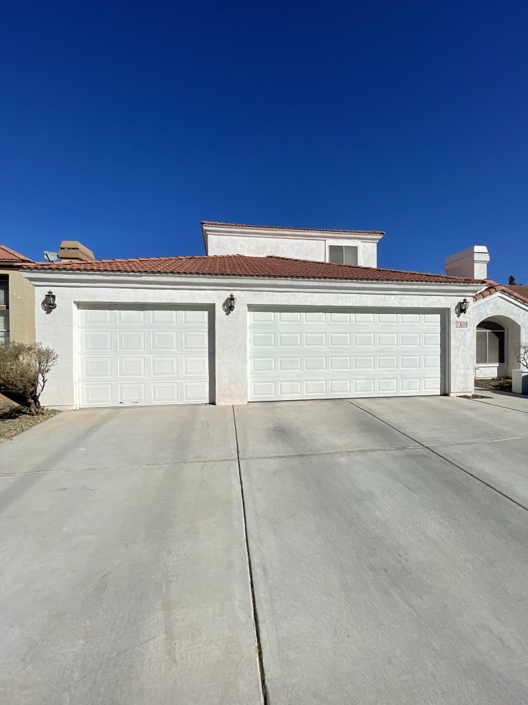 Stucco Garage in Las Vegas, NV Before