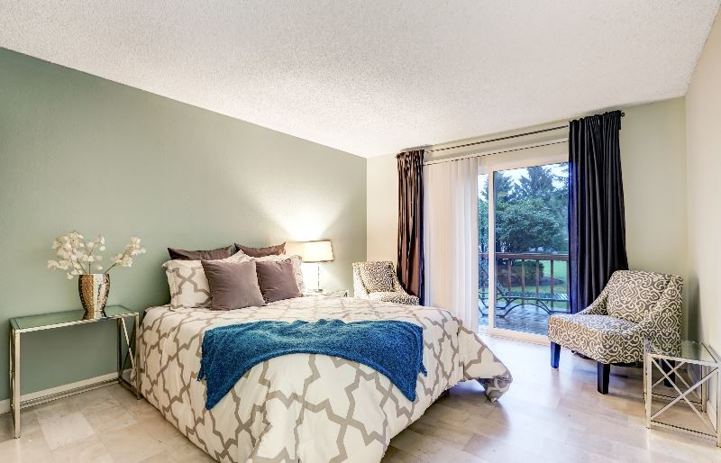 accent wall painted bedroom