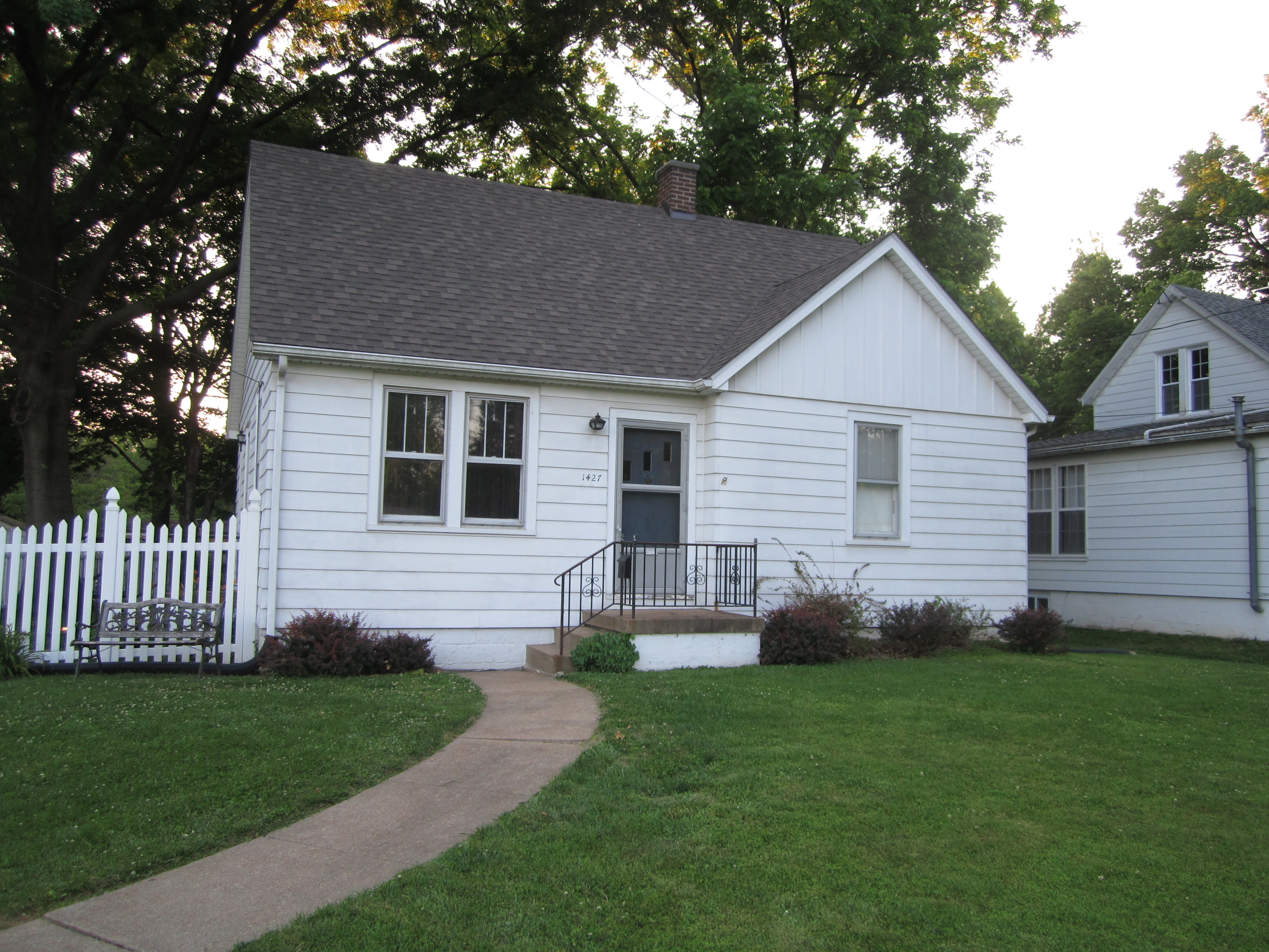 before aluminum house belleville il