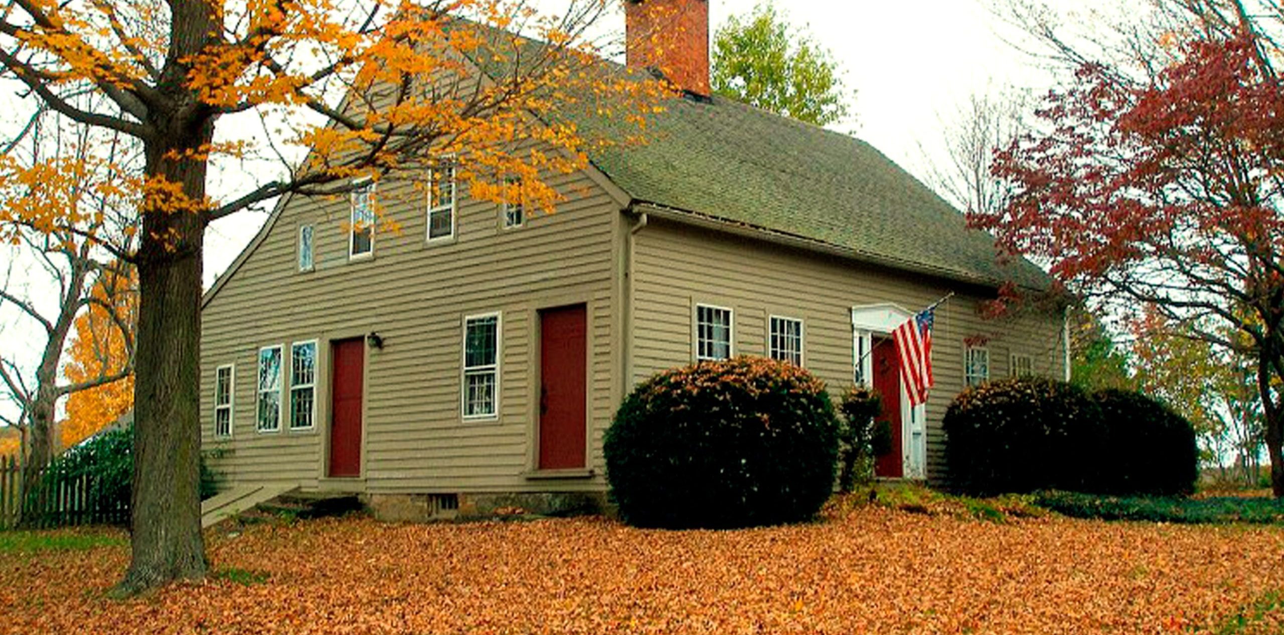 siding home in watertown, ct