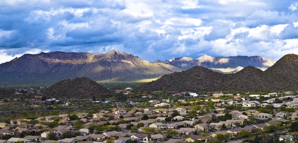 exterior stucco of large arizona homa
