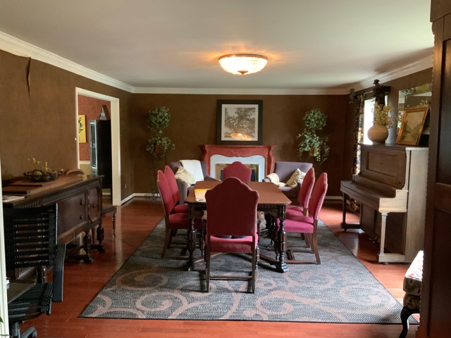 before photo of dining room in st matthews
