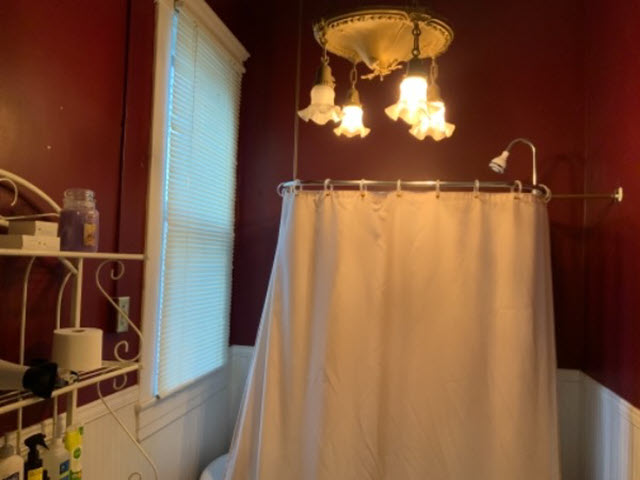 bathroom walls to be repained in the highlands ky