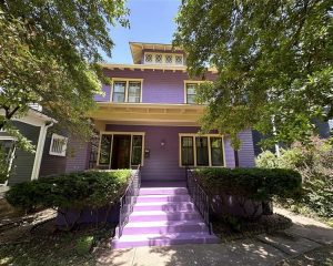 photo of home after being repainted and renovated