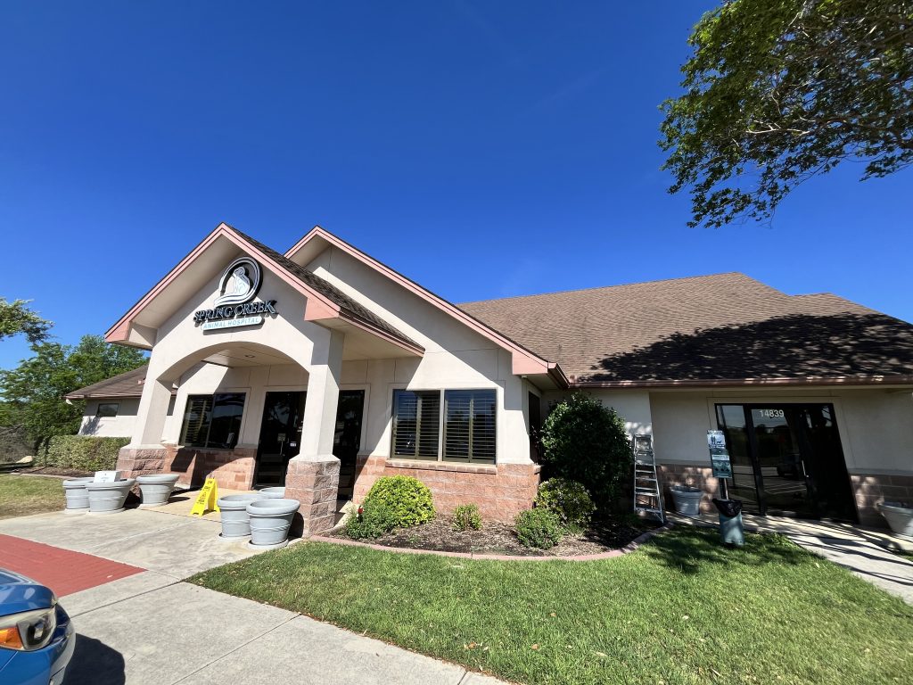 animal hospital exterior before repaint