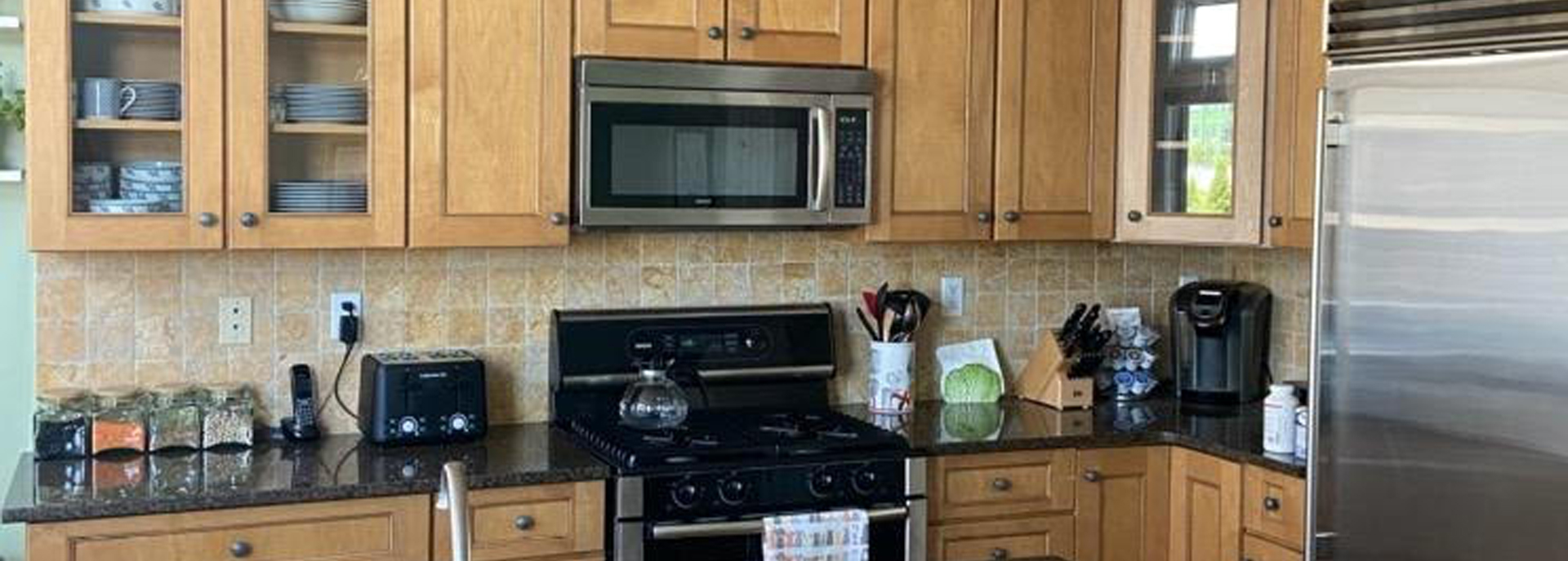 Kitchen Cabinet refinishing before