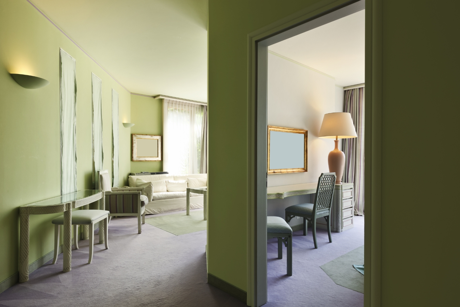 St Petersburg Condo Interior green living room