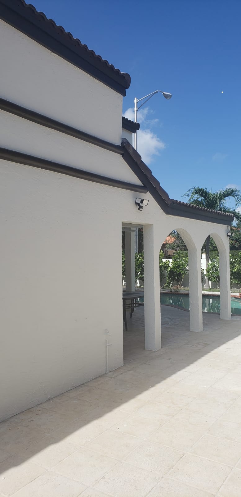 Side Exterior Doral-North Miami Home Makeover After