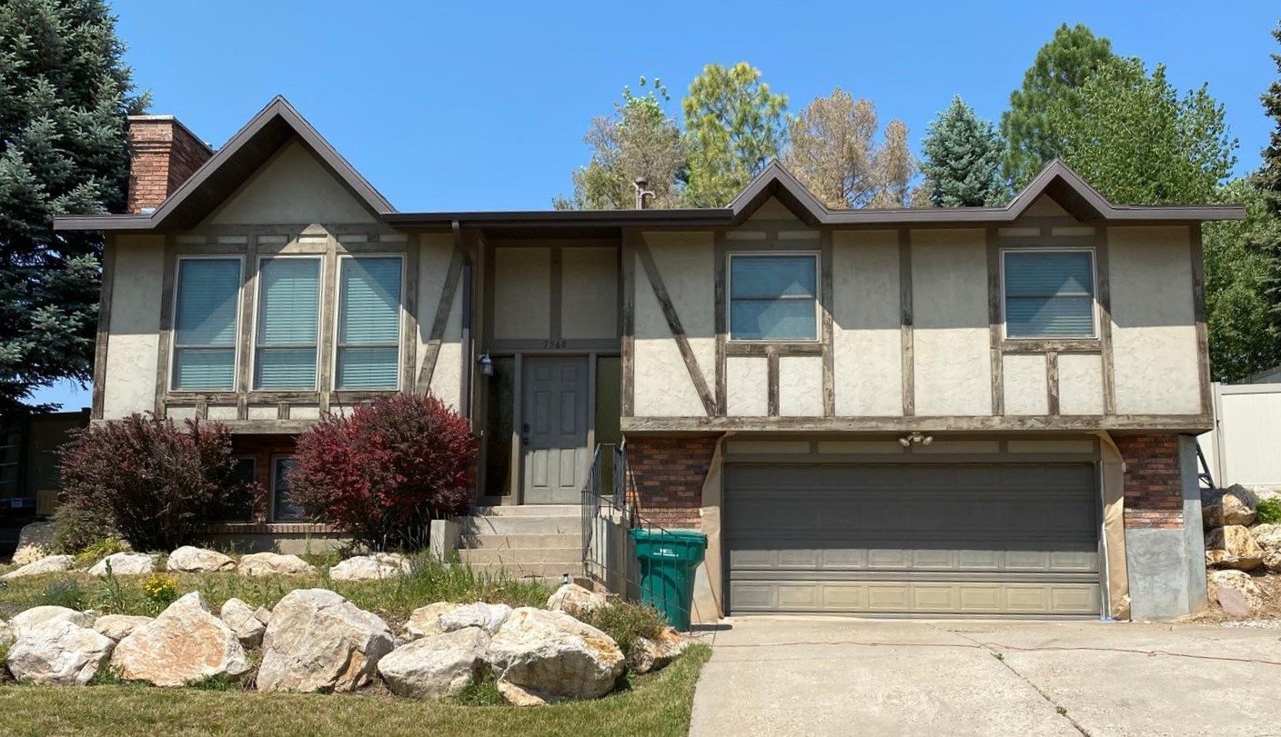 Layton, UT – Exterior House Painting Before