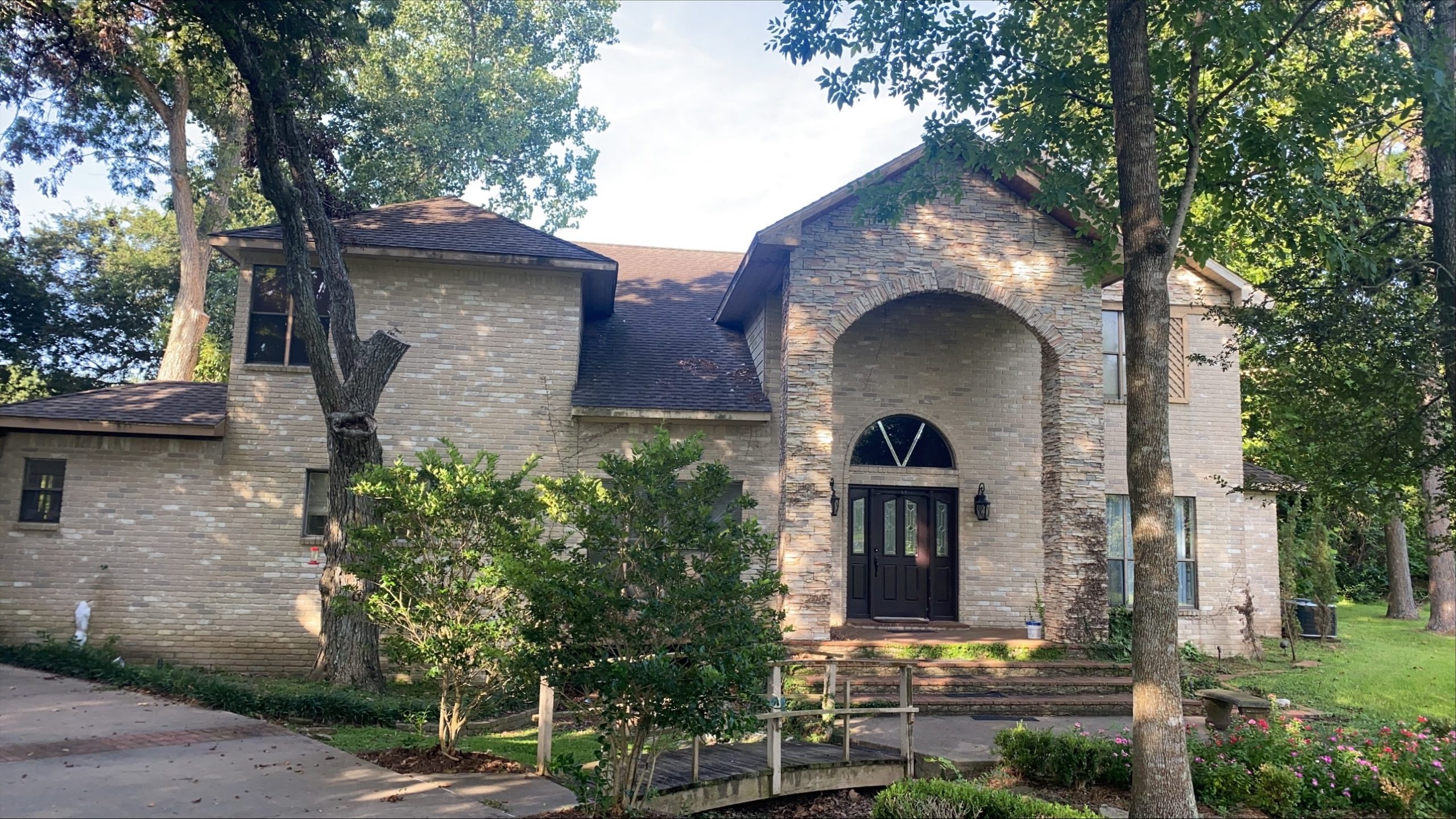 Missouri City, TX – Exterior House Painting Before