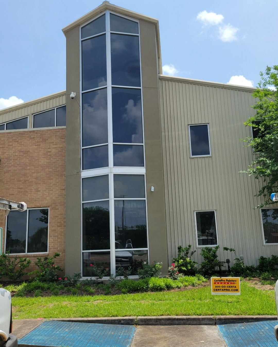 commercial exterior pressure washing for childhood center after