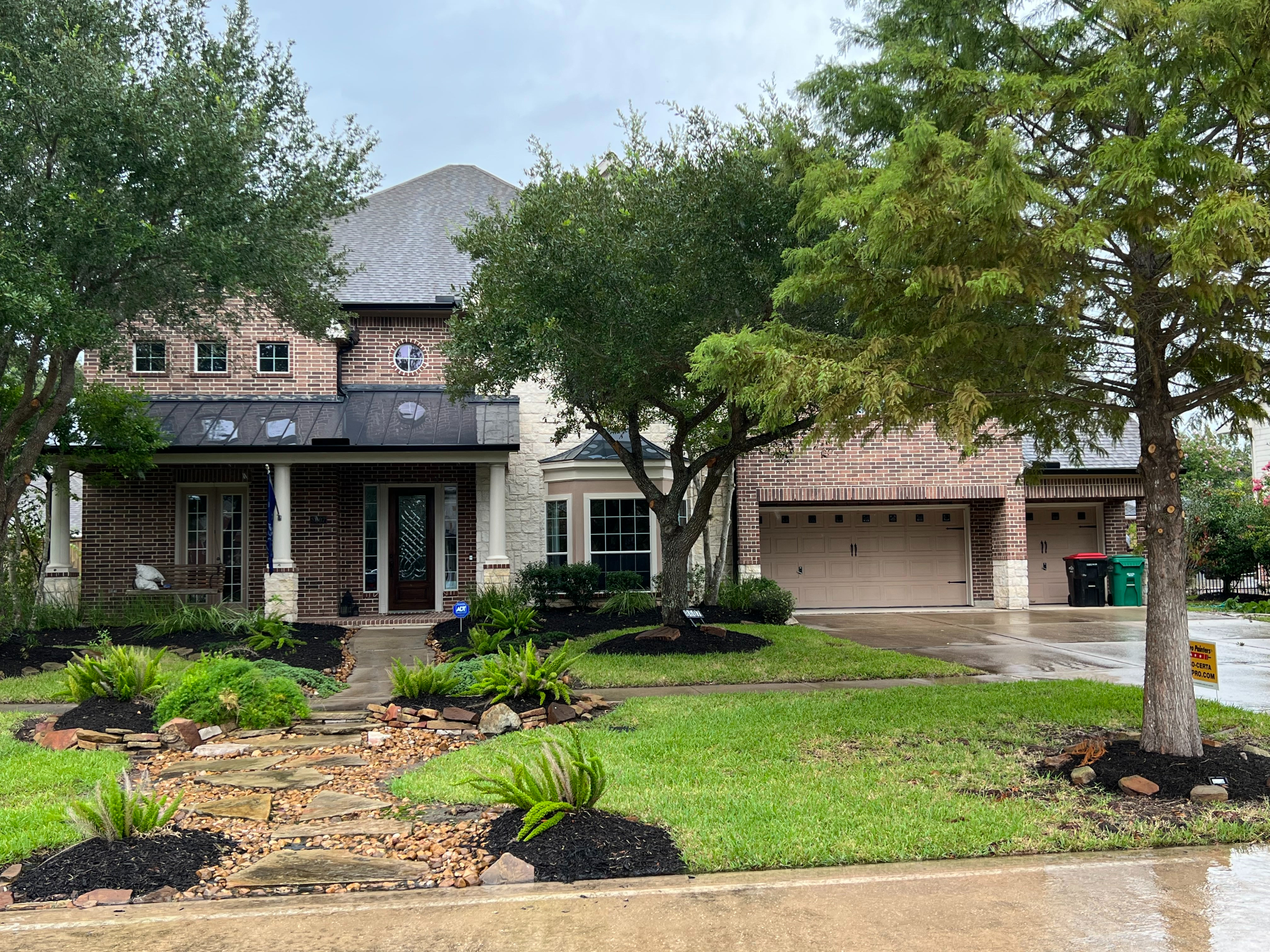 before exterior painting of a brick home in sienna of missouri city, tx