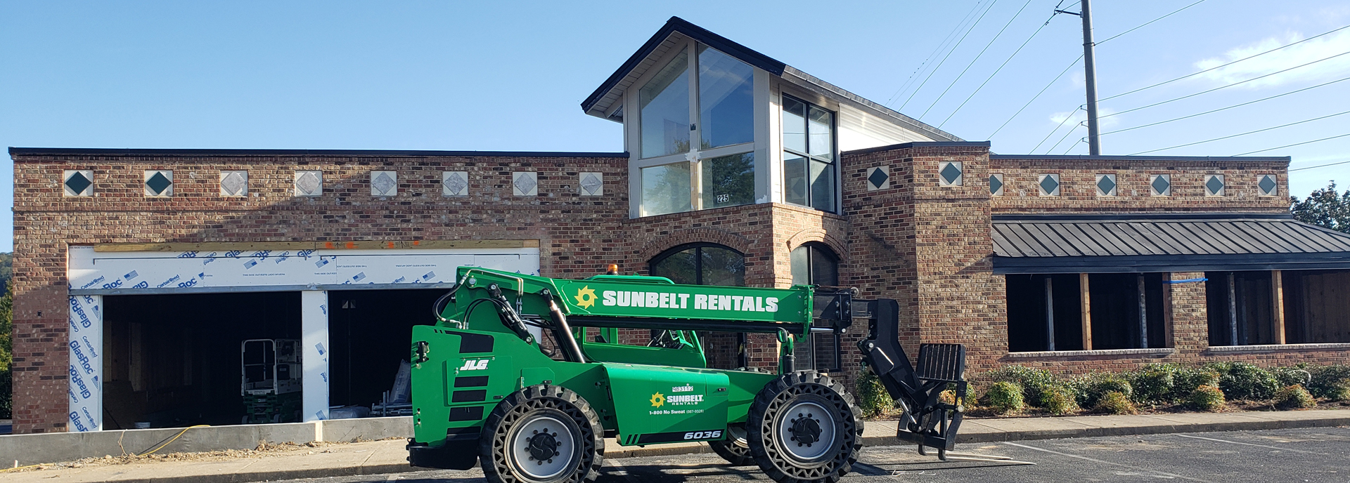 Exterior Commercial painting Before