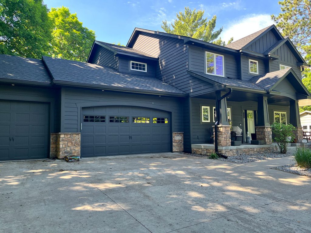 Deephaven MN Exterior Painting After (Alt View)