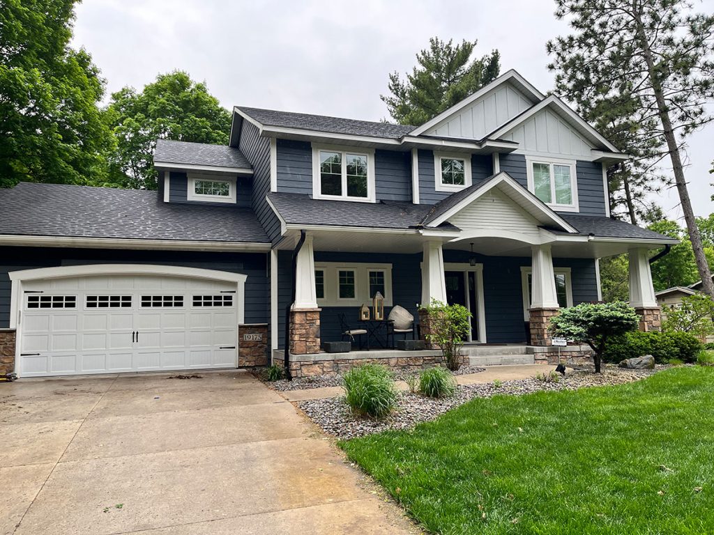 Deephaven MN Exterior Painting Before (Alt View)
