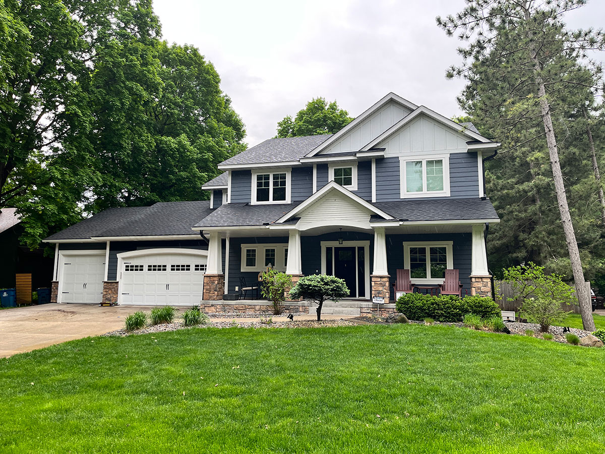 Deephaven MN Exterior Painting Before