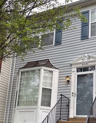 House siding after completed pressure washing by CertaPro Painters of Annapolis