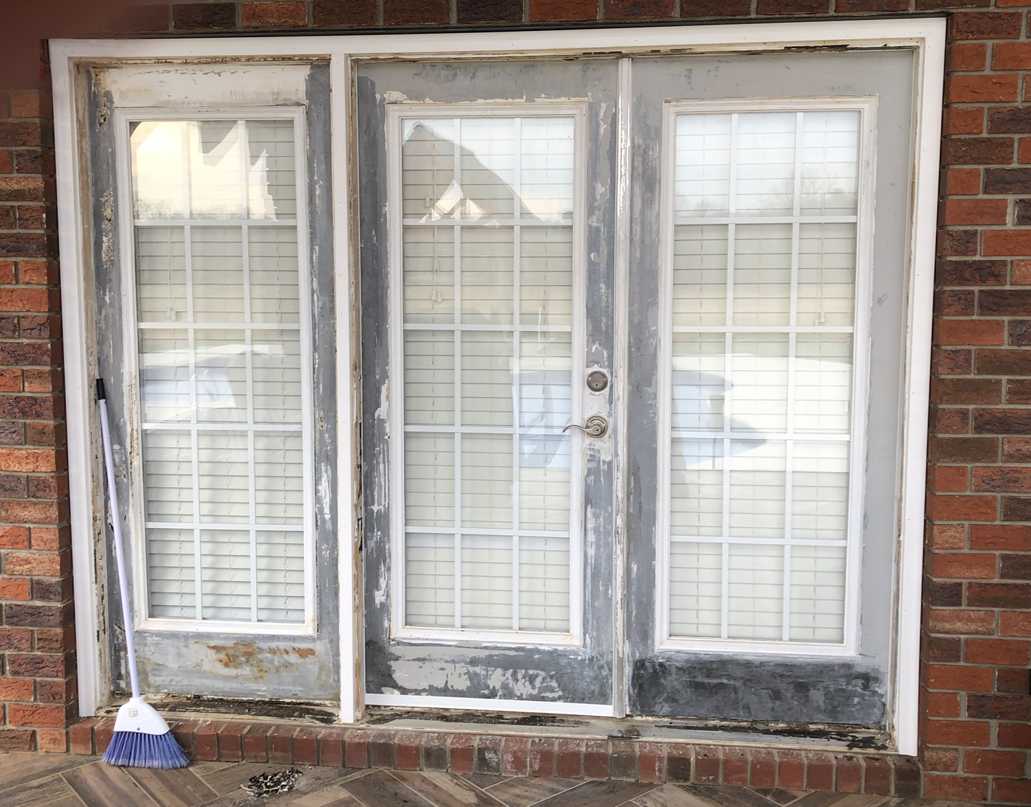 Before Photo - House Painting Project - CertaPro Painters of Spartanburg