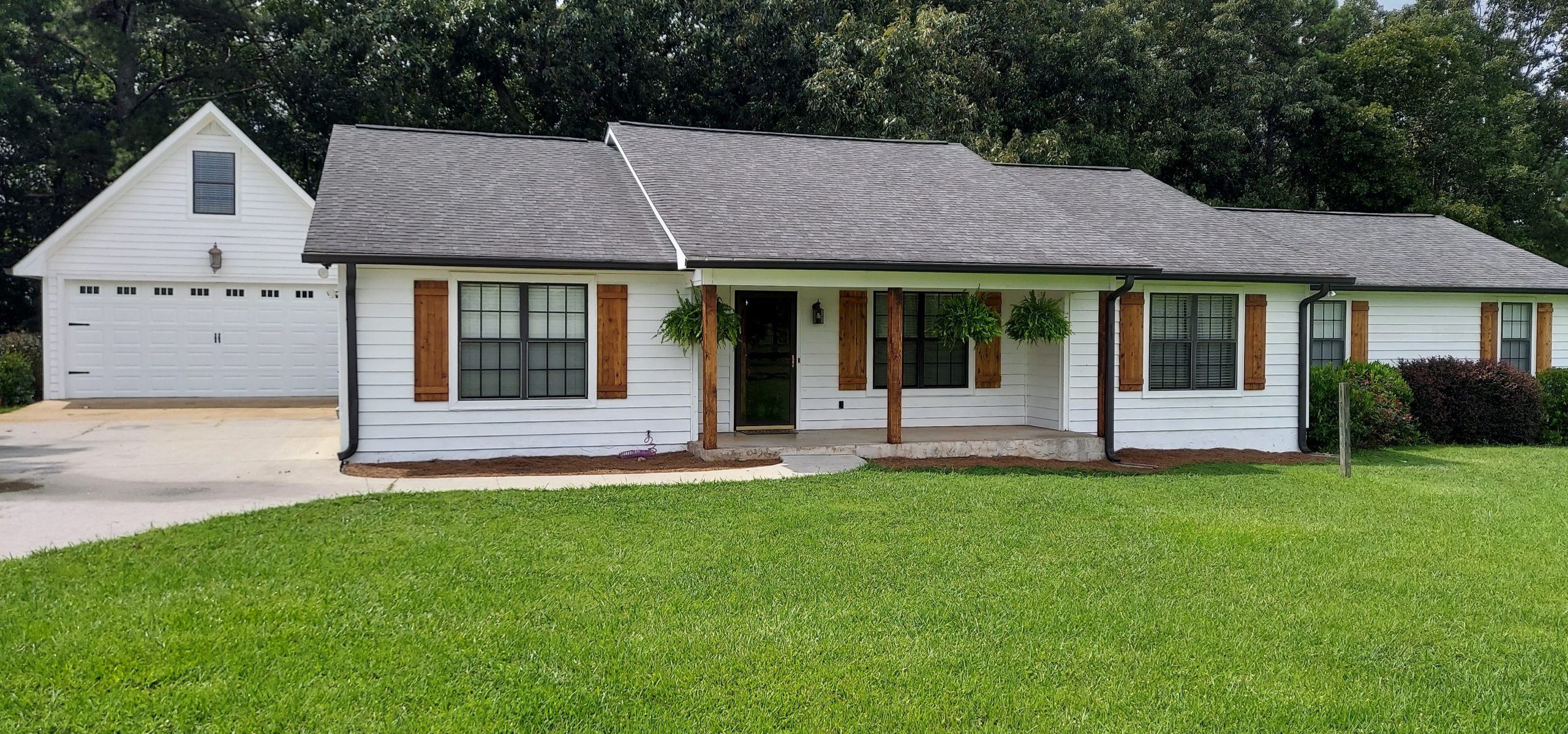 Exterior Painting in Kingston, GA