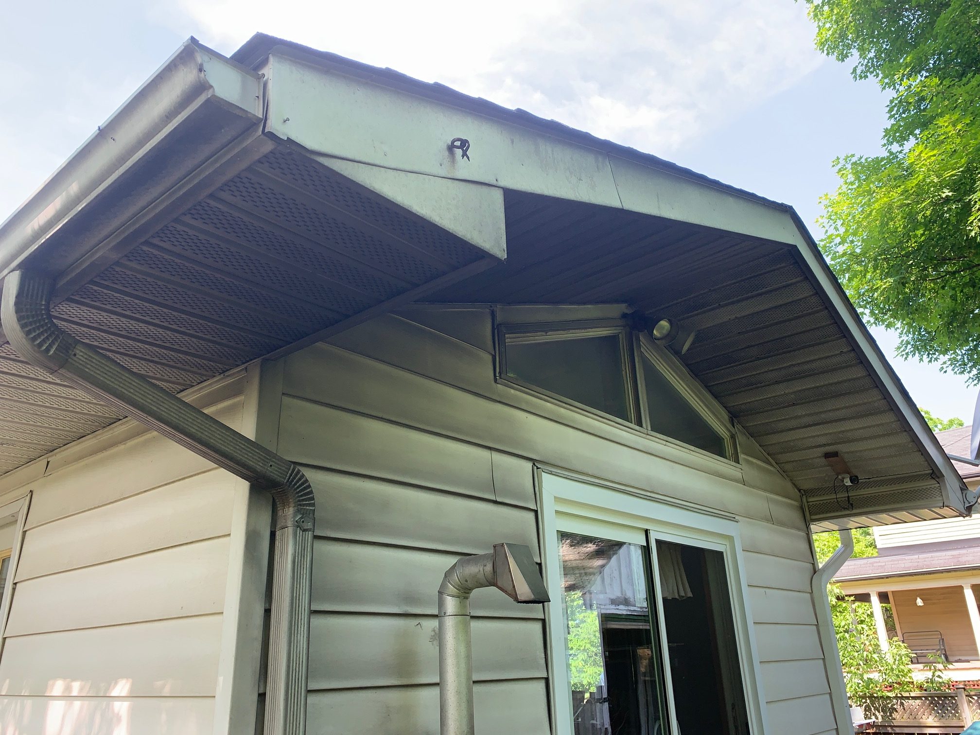 Exterior Painting Before and After a Fire in Rockton Before