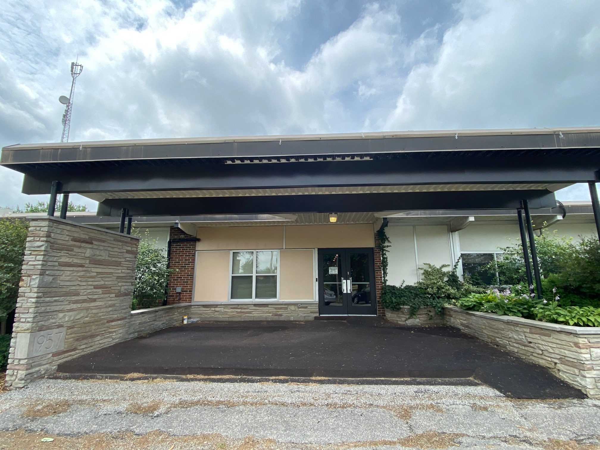 Siding, Flashing, Roof deck and Doors at Jubilee Church in Ontario Before
