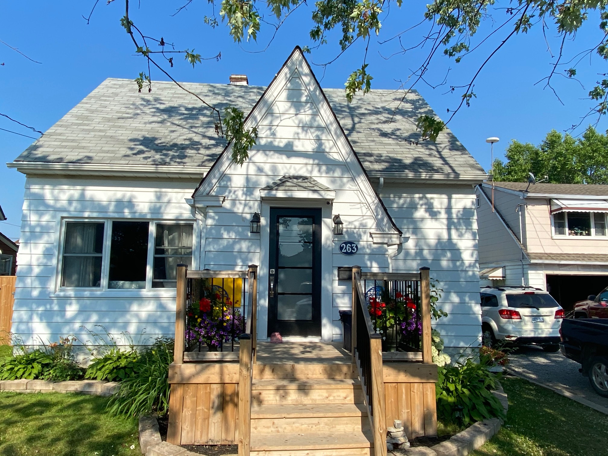Aluminum Siding Project Before