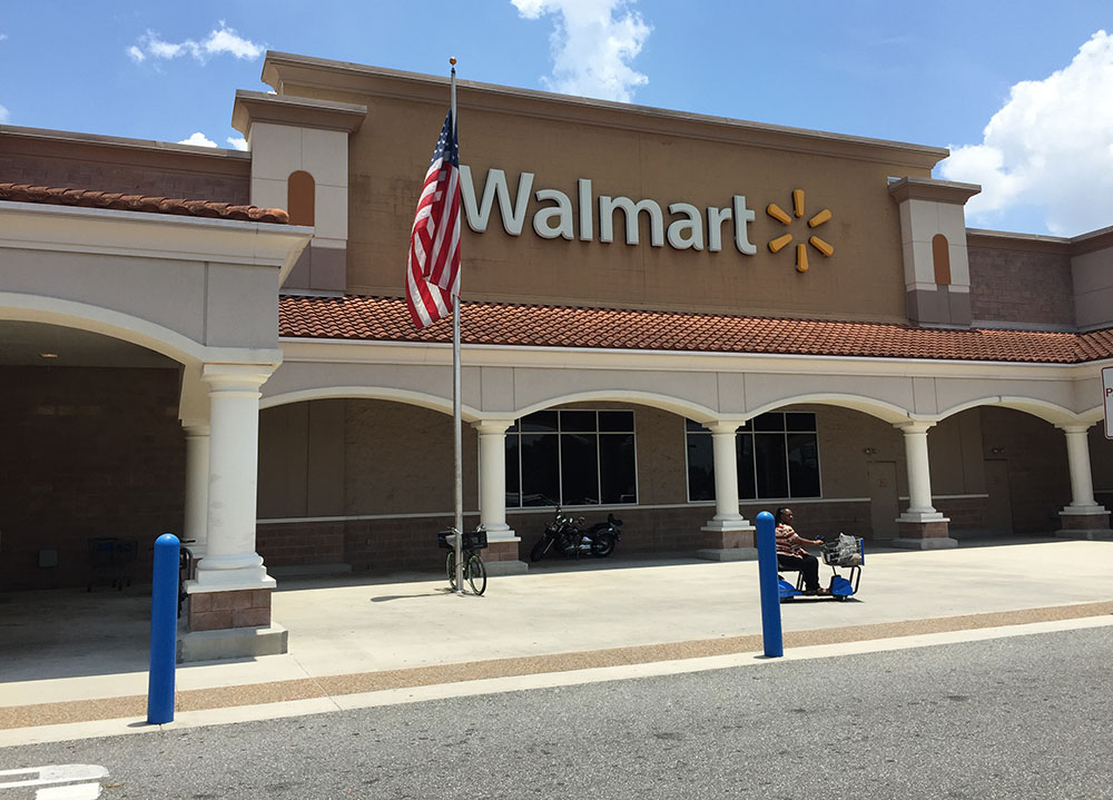 Before photo of Walmart Exterior painting project in Oviedo, FL