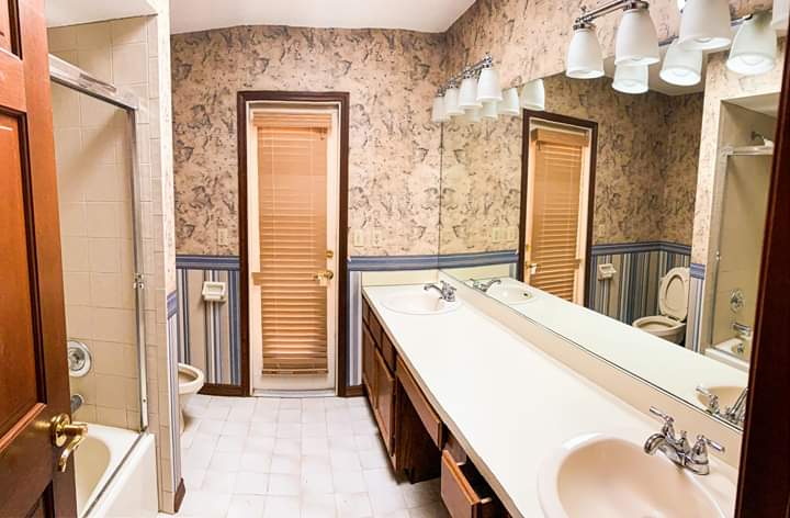 Bathroom Painting Before