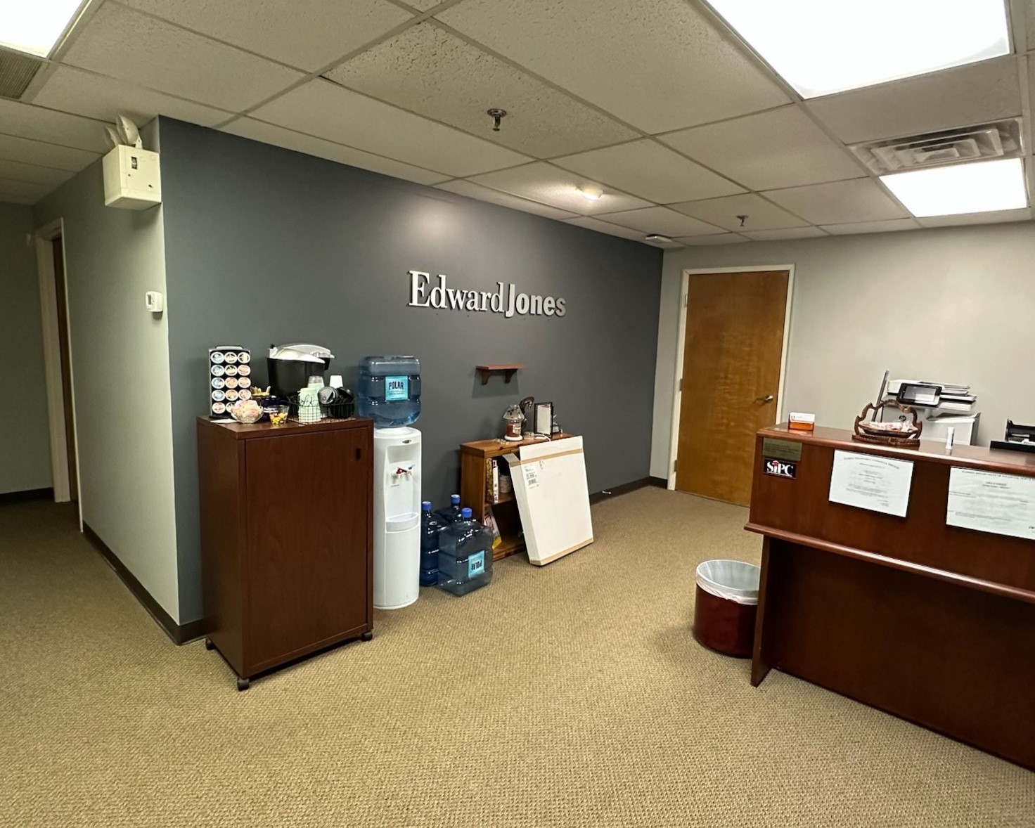 edward jones interior after