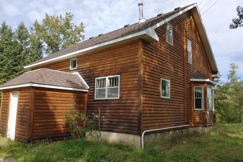 log home after saskatoon canada - CertaPro Painters