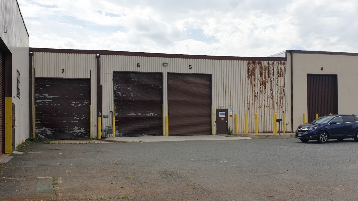 steel facility before painting width=