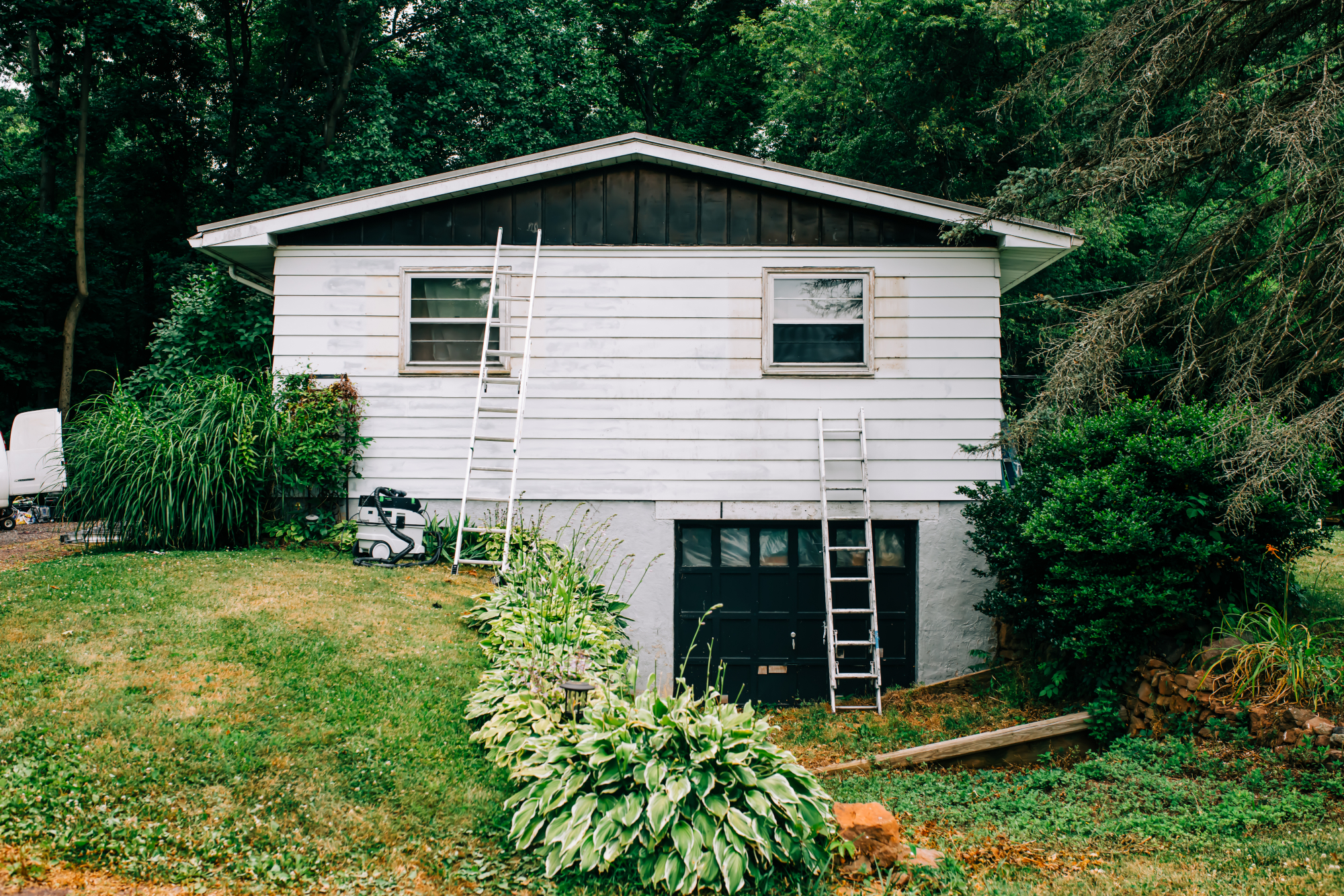 Spring City, PA – Exterior Painting & Siding Repair Before