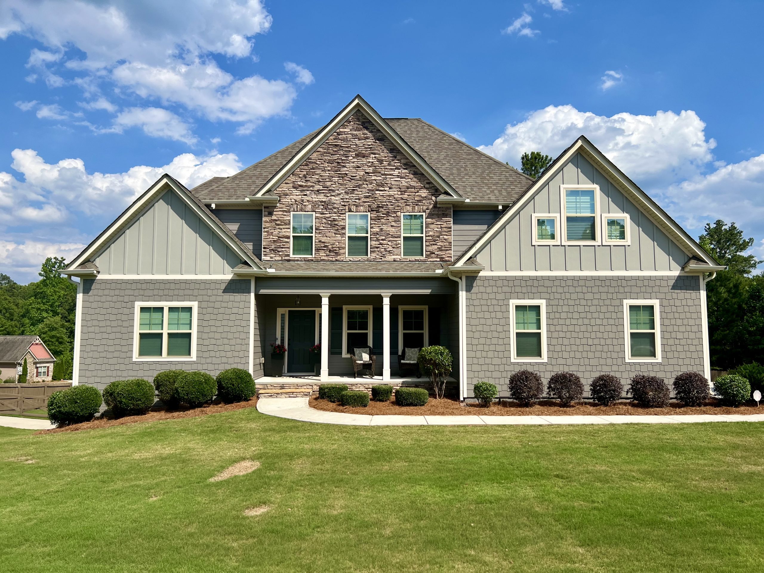 Front of gray home in Senoia after painting project