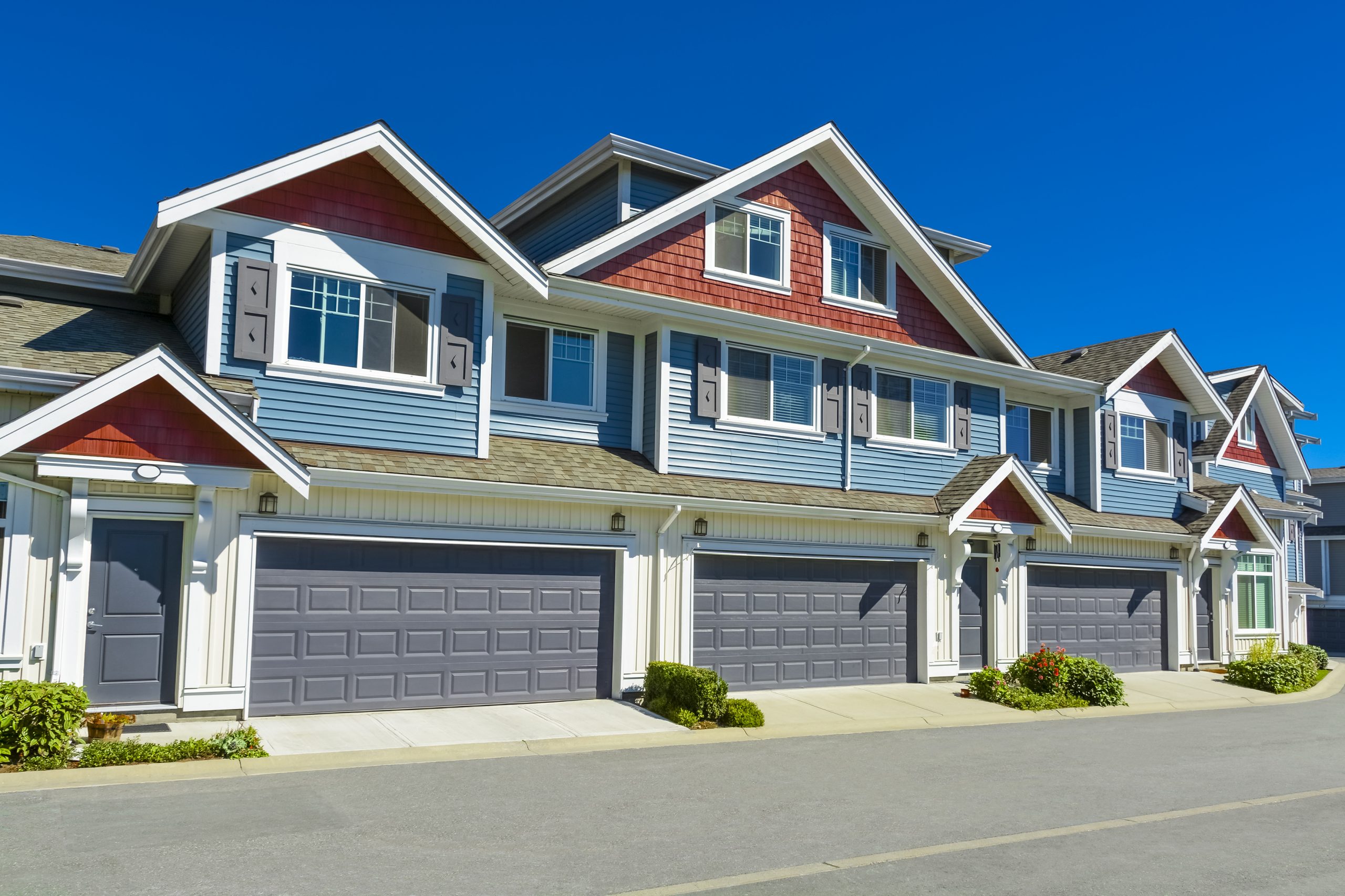 Metal and Vinyl Siding Painting