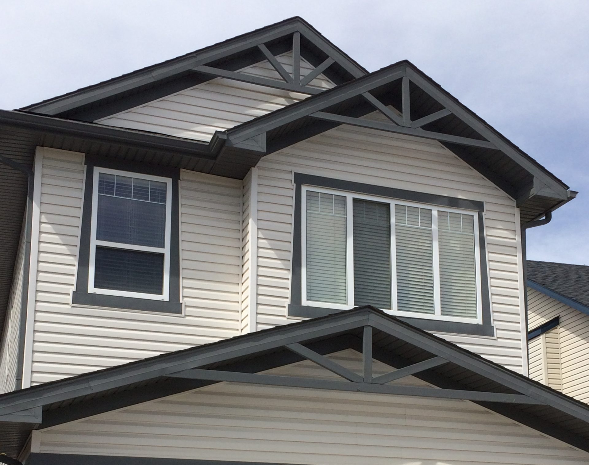 Hardie Siding Painting