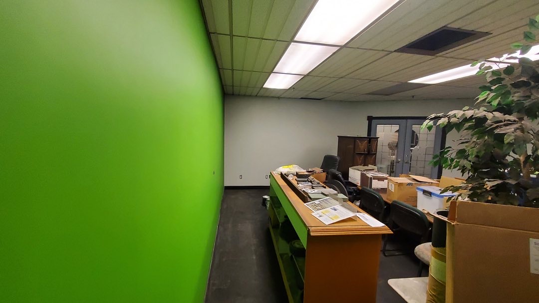 office wall painted green in winnipeg, MB