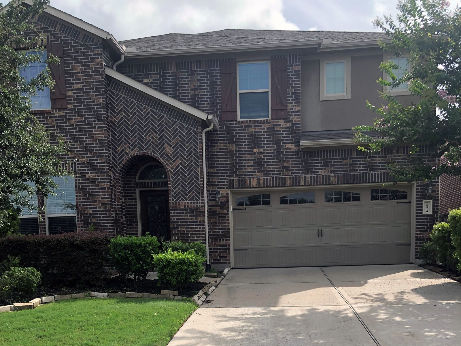 katy tx exterior house painting - before