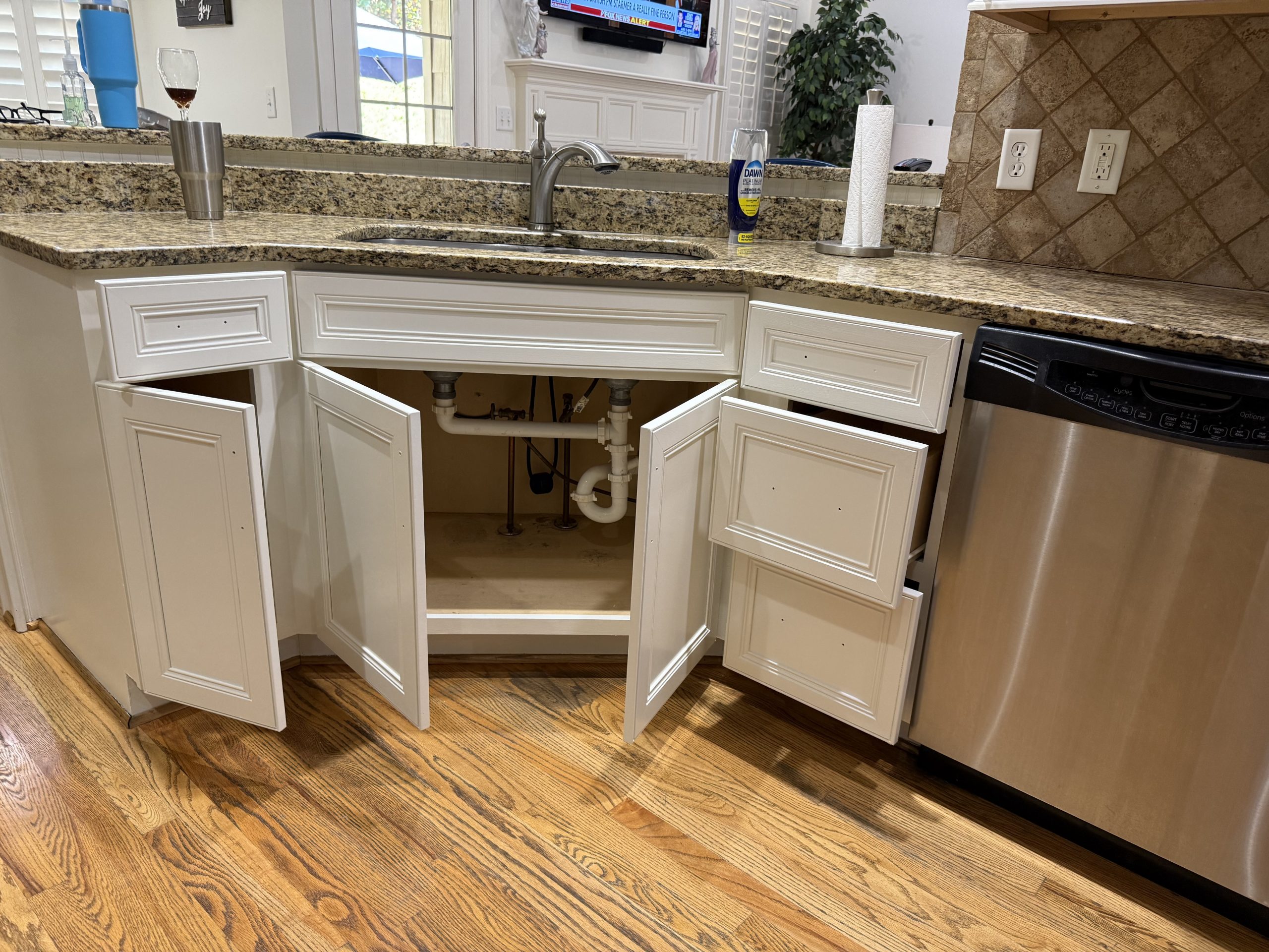 Leeds Cabinet Painting Before & After After