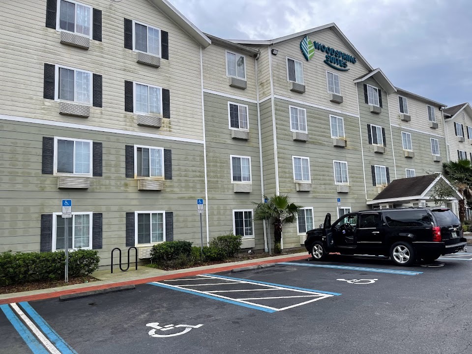 Woodspring Suites Before