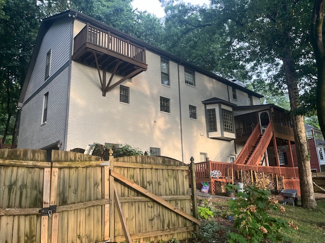 Full exterior painting of a 4 story home - after